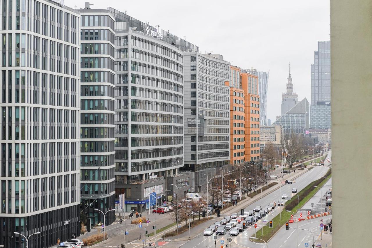 Family Apartment With A Terrace On Aleje Jerozolimskie Warsaw Exterior photo